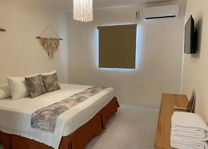 Ahava Hotel