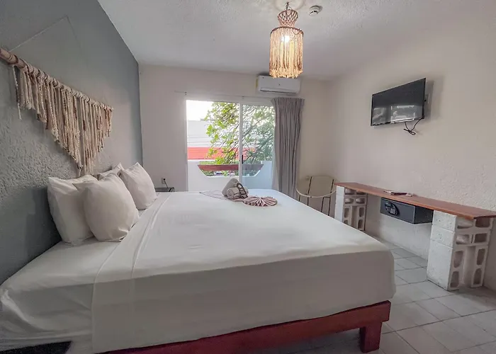 Hotel Ahava