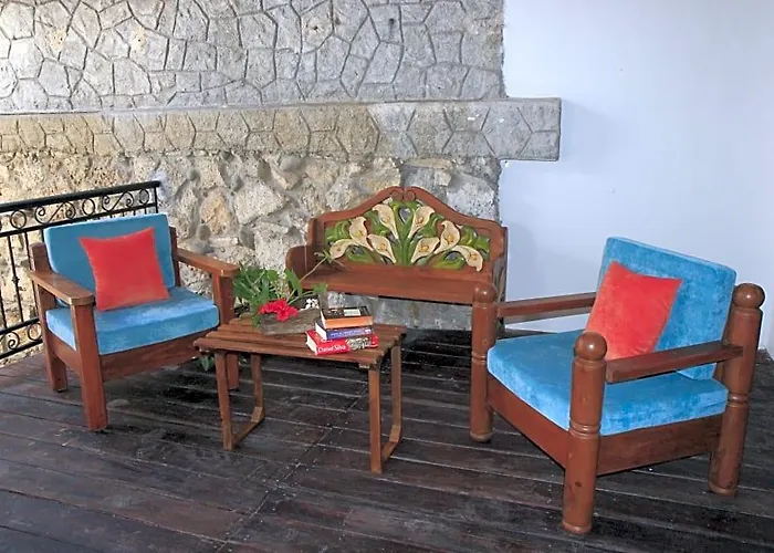 Ahava Hotel 3*
