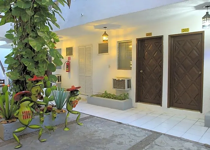 Ahava Hotel
