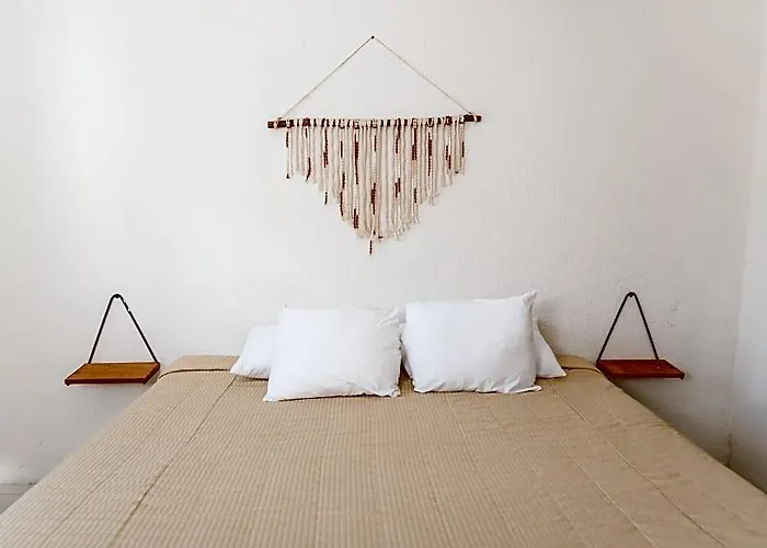 Ahava Hotel 3*