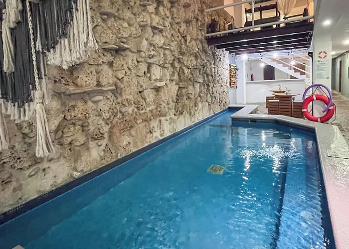 Hotel Ahava