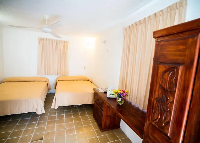 Ahava Hotel 3*